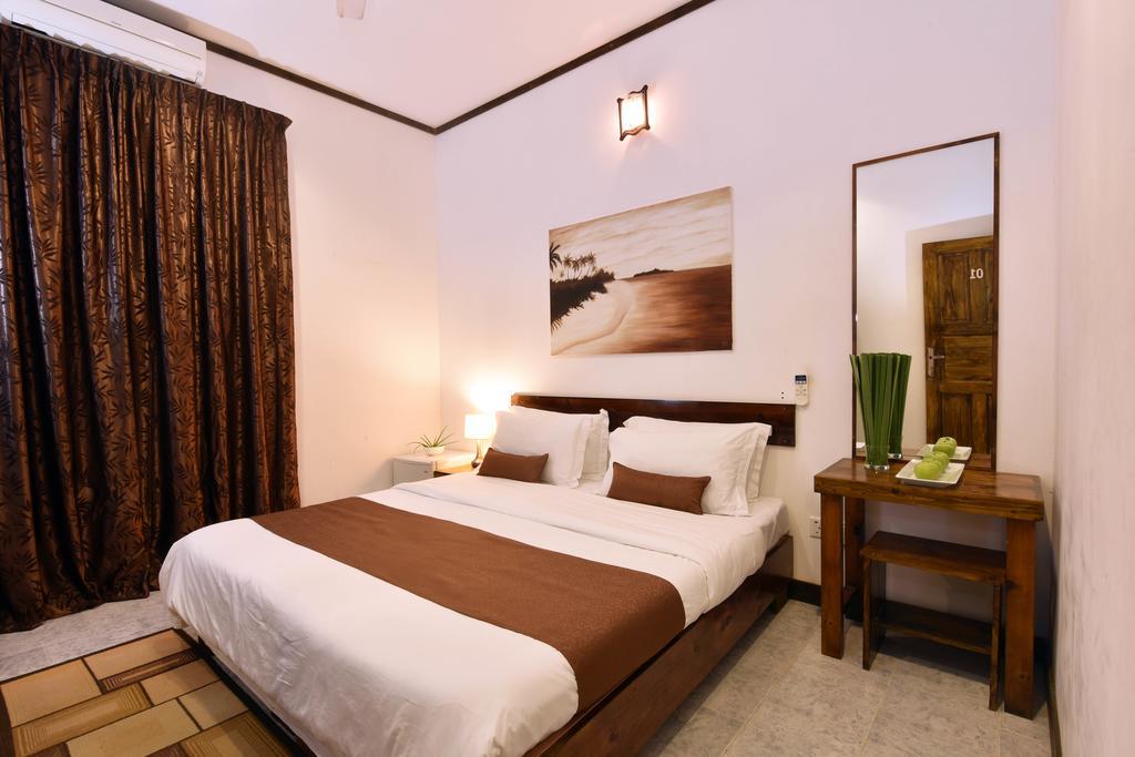 Isle Beach Inn Maldives Экстерьер фото