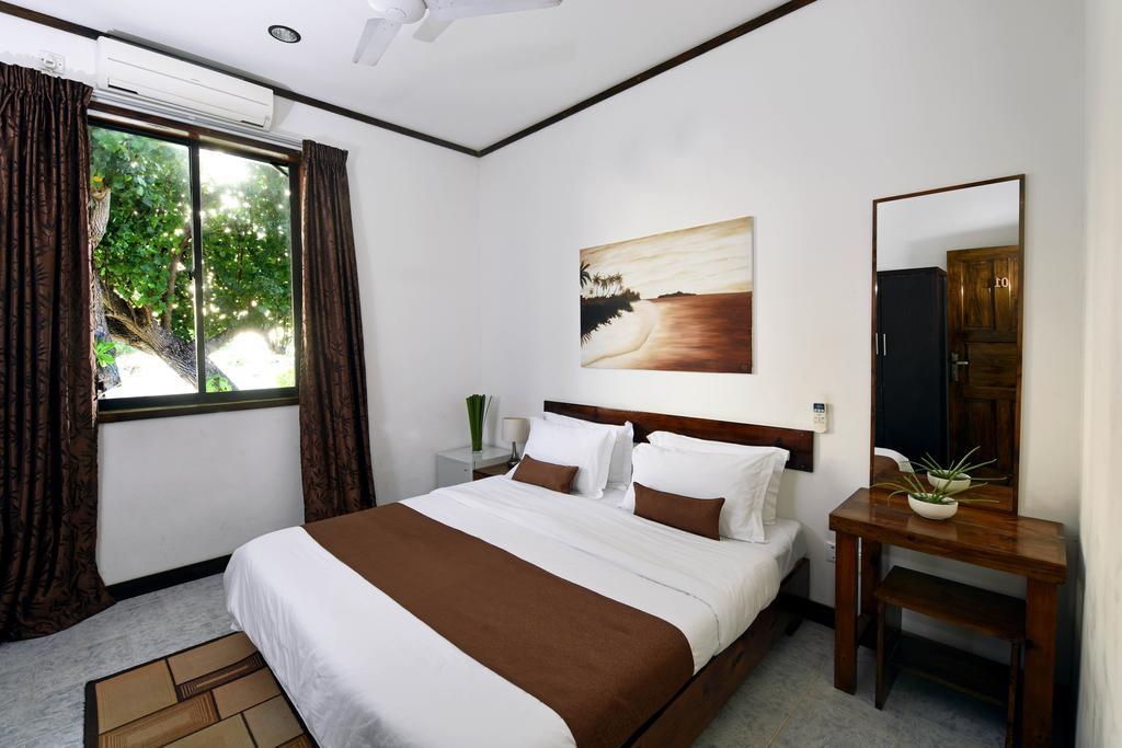 Isle Beach Inn Maldives Экстерьер фото