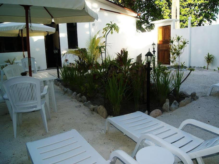 Isle Beach Inn Maldives Экстерьер фото